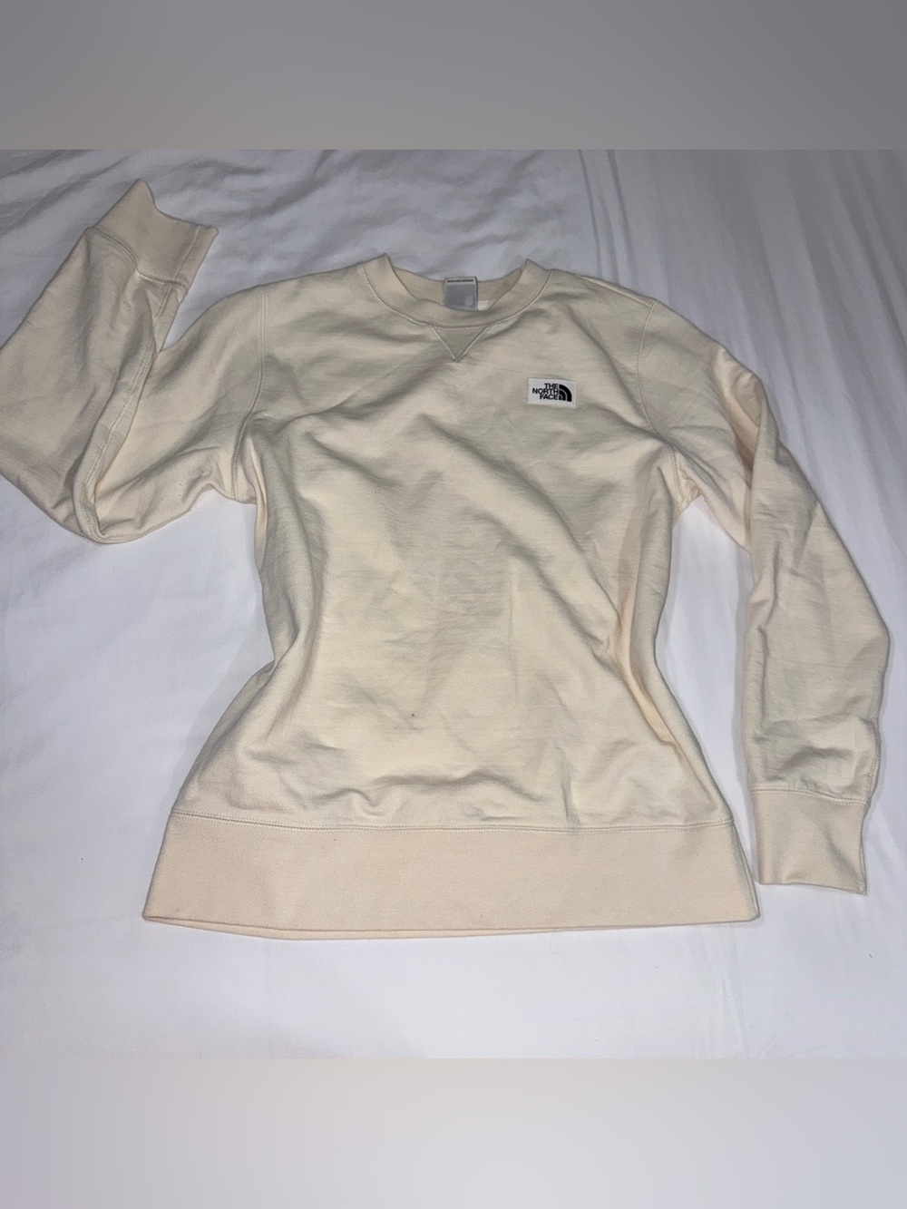 The North Face Womens M Cream Sweatshirt Logo Patch Crewneck Pullover Outdoor